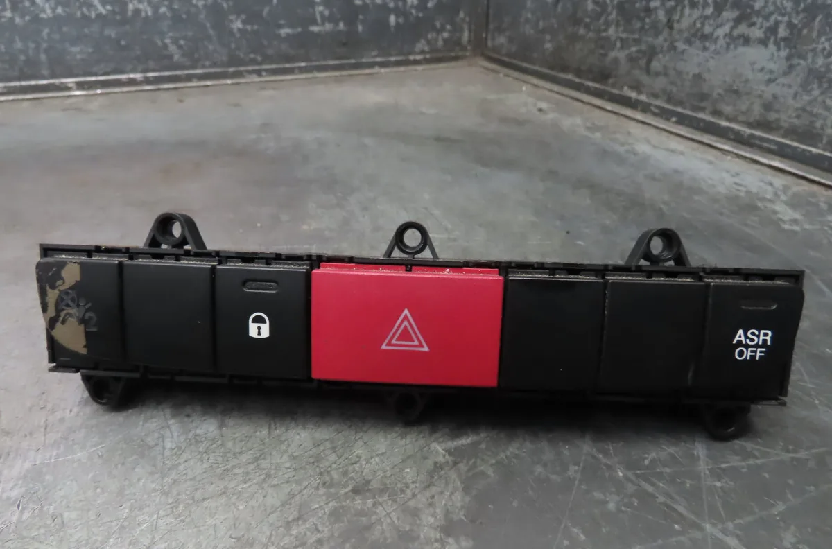 Bouton de warning CITROEN JUMPER ODER RELAY 2014 occasion