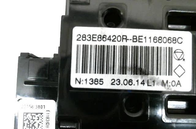Bouton de warning DACIA DUSTER occasion — photo 2