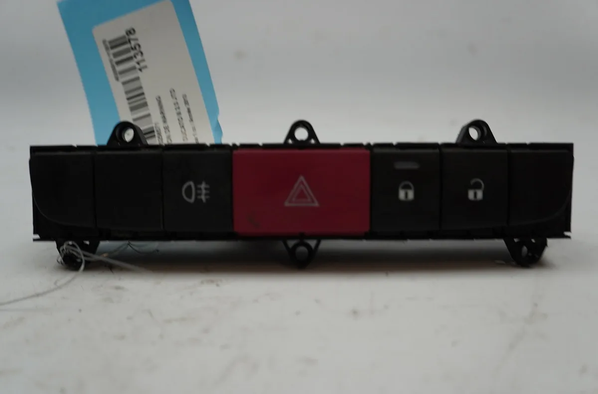 Bouton de warning Fiat DUCATO Camionnette (250_) 115 multijet 2,0 d (2011) occasion