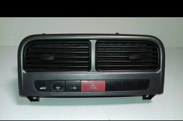 Bouton de warning Fiat GRANDE PUNTO (199_) 1.3 d multijet (2008) occasion