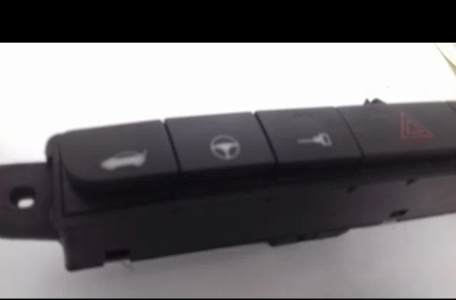 Bouton de warning FIAT PUNTO 2008 occasion