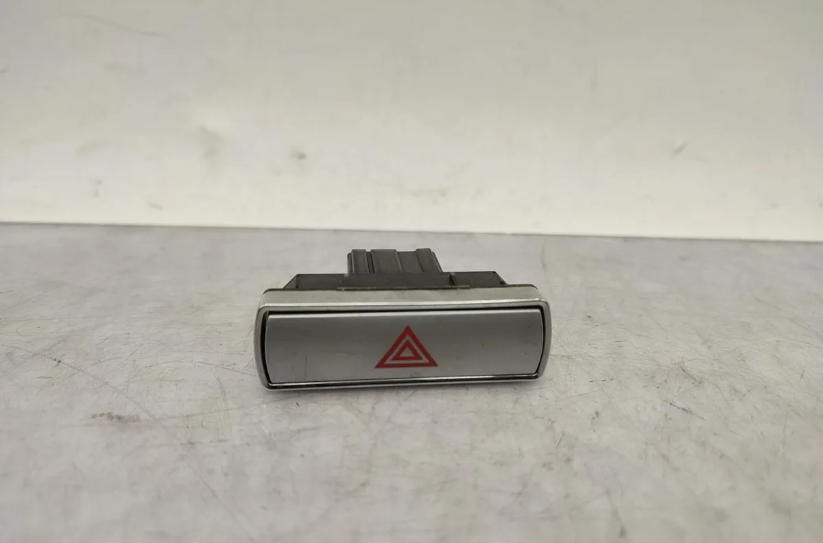 Bouton de warning FORD MONDEO 2 occasion