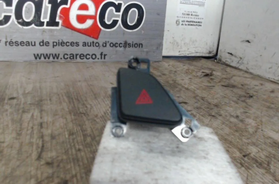 Bouton de warning Hyundai I30 (FD) 1.6 crdi (2007-2011) occasion