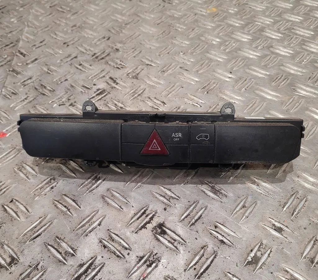 Bouton de warning Mercedes-benz SPRINTER 3,5-t Camion plate-forme-Châssis (B906) 313 cdi (906.131, 906.133, 906.135, 906