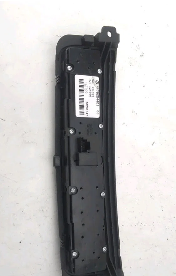 Bouton de warning Mercedes-benz VITO Camionnette (W447) 116 cdi (447.601, 447.603, 447.605) (2014) occasion