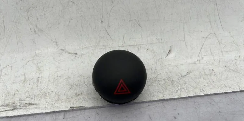 Bouton de warning MINI MINI 2 R56 PHASE 1 occasion
