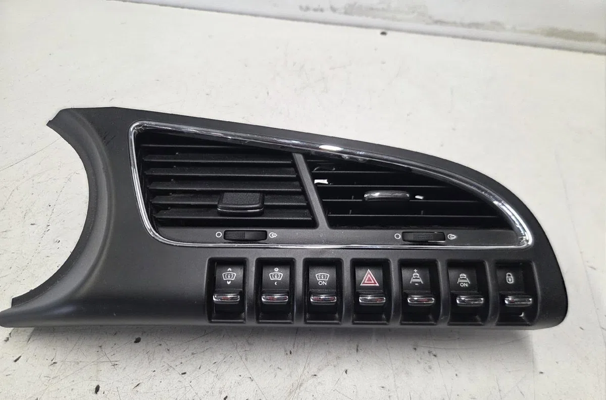 Bouton de warning PEUGEOT 3008 1 PHASE 2 occasion