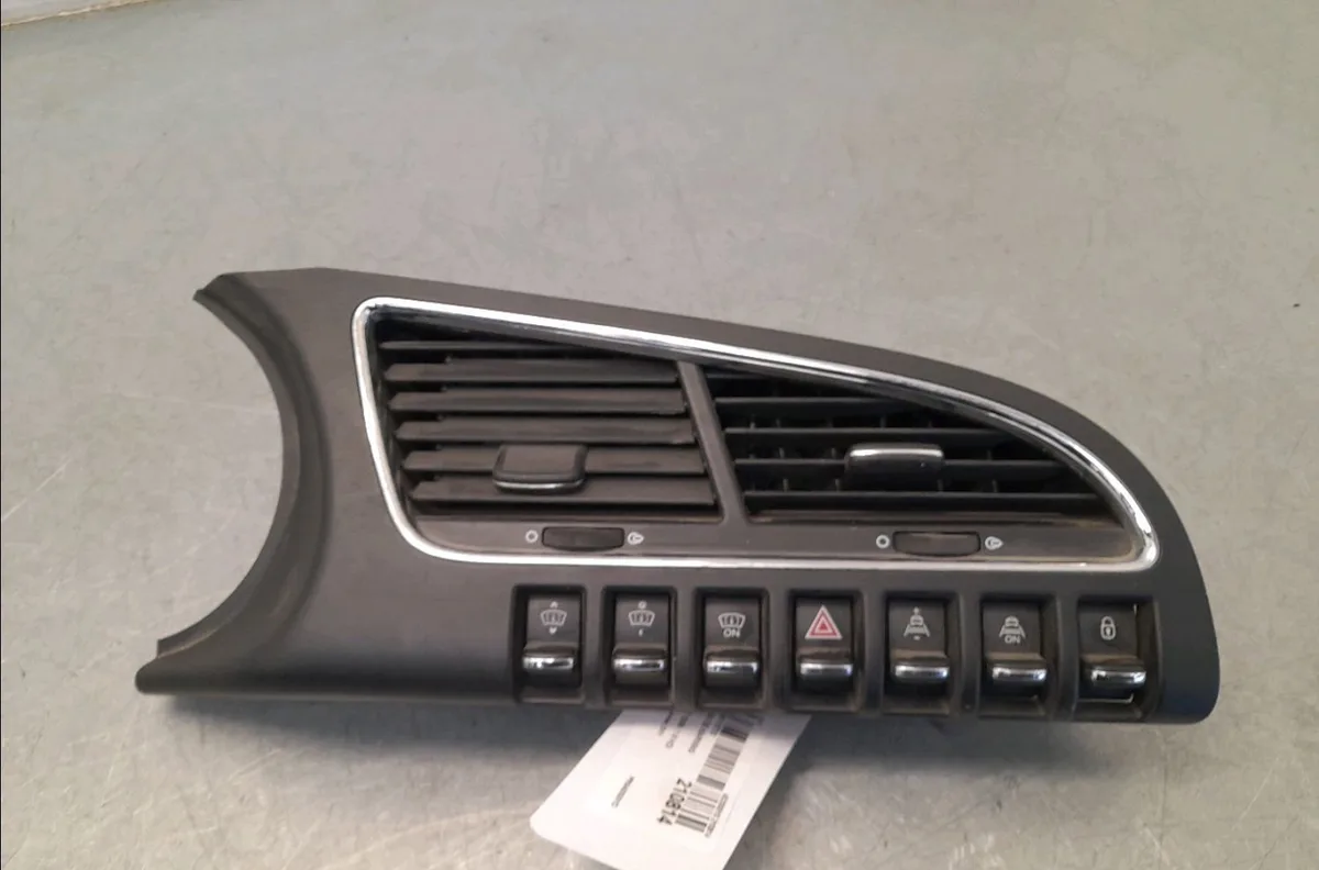 Bouton de warning Peugeot 3008 Monospace (0U_) 1.6 hdi (2009-2016) 5 portes occasion