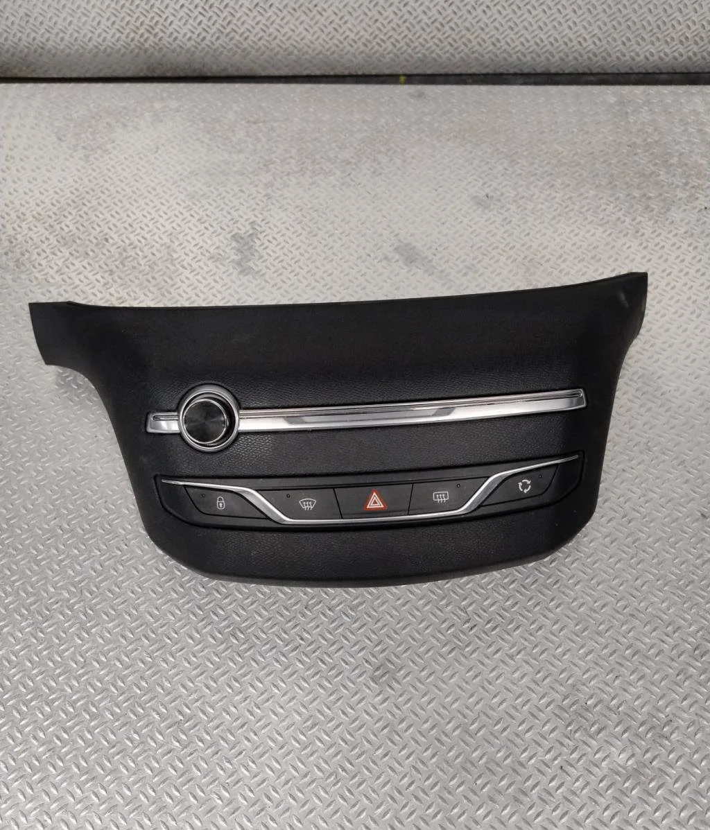 Bouton de warning Peugeot 308 SW II (LC_, LJ_, LR_, LX_, L4_) 1.6 bluehdi 100 (2014-2021) occasion