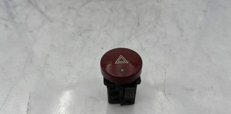 Bouton de warning PEUGEOT PARTNER 1 PHASE 2 occasion — photo 2