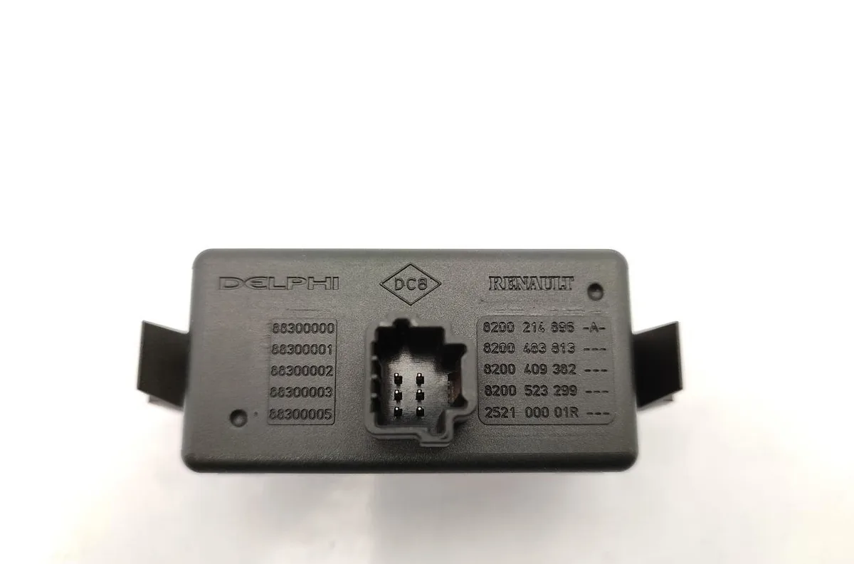 Bouton de warning RENAULT MEGANE 3 PHASE 1 BREAK occasion