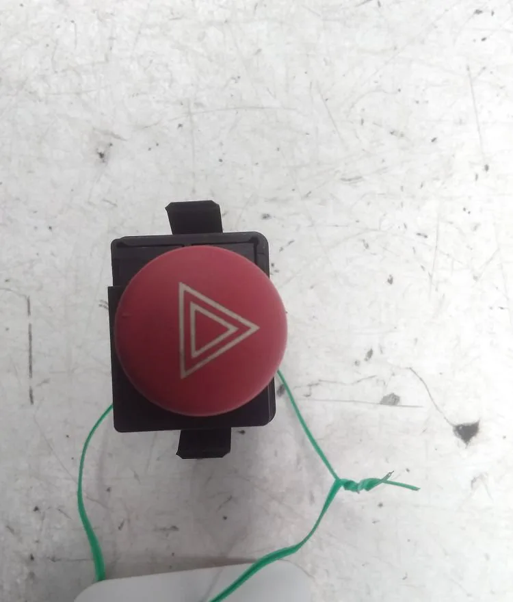 Bouton de warning SEAT IBIZA 2006 occasion