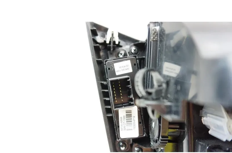 Bouton/Interrupteur pour HYUNDAI I 40 PHASE 2 BREAK