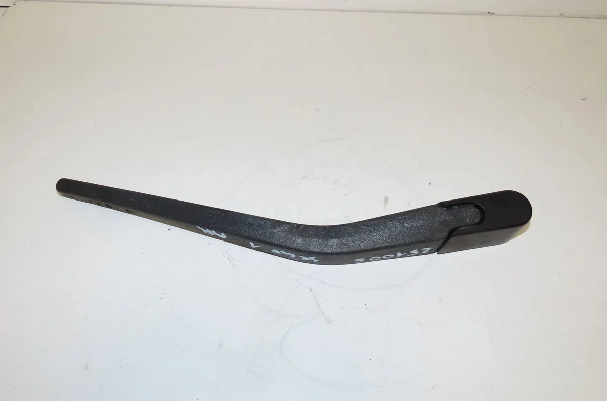 Bras essuie-glace arrière Bmw 1 (F20) 118 d (2011-2015) occasion