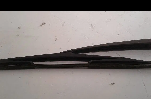 Bras essuie-glace arrière Citroën XSARA PICASSO (N68) 1.8 16v (2000-2005) occasion