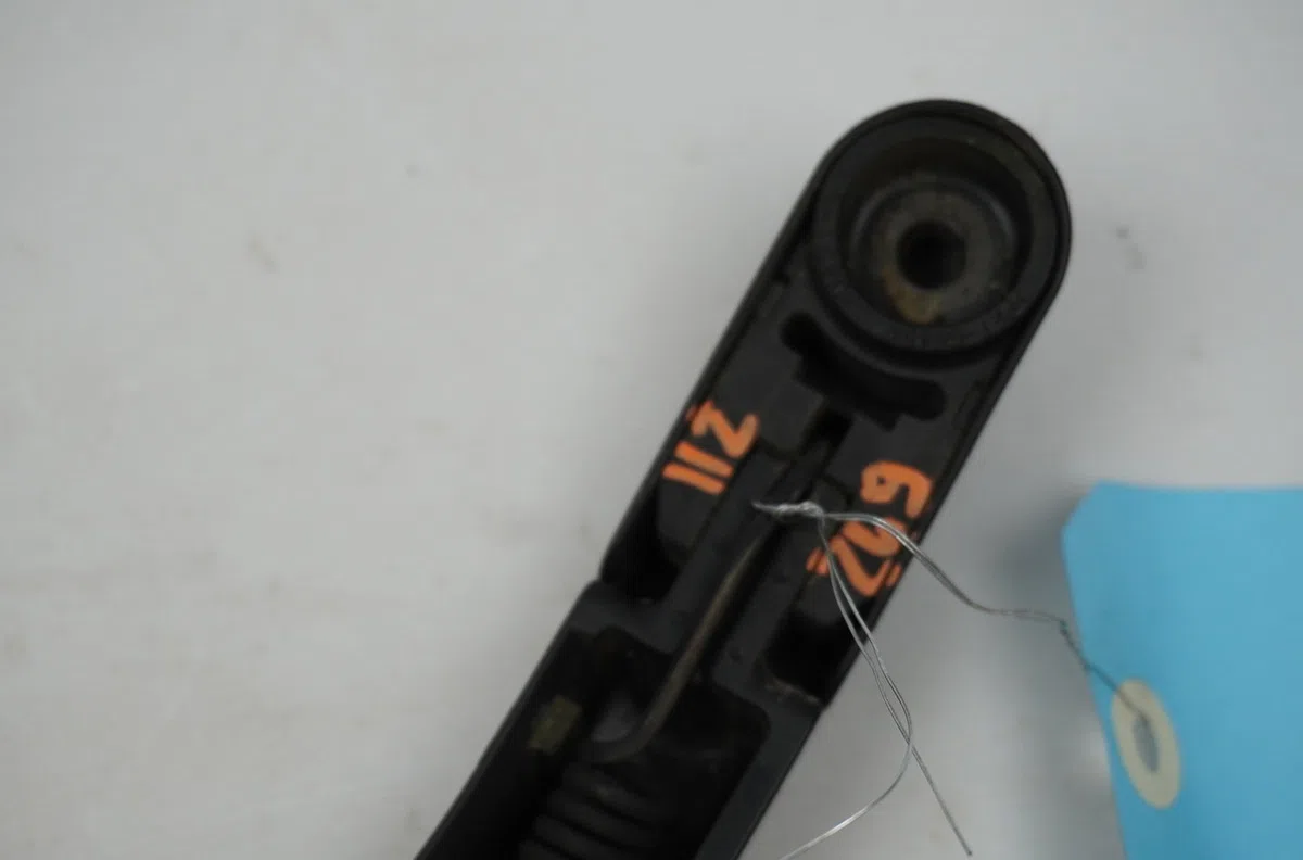 Bras essuie-glace arrière Daihatsu SIRION (M3_) 1.0 (2005-2013) occasion