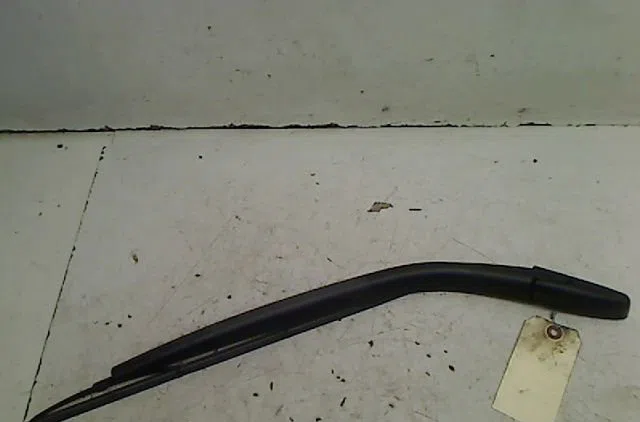 Bras essuie-glace arrière Ford KA (RB_) 1.3 i rocam (2002-2008) 3 portes occasion