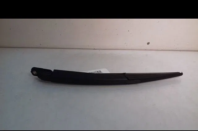 Bras essuie-glace arrière Honda CIVIC VII Hatchback (EU, EP, EV) 1.6 i (ep2, eu8, eu6) (2001-2005) occasion