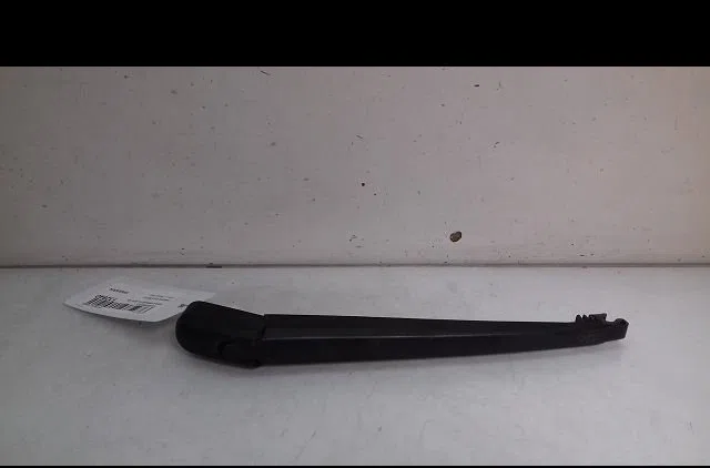 Bras essuie-glace arrière Mazda 6 Break (GH) 2.2 d (gh10) (2010-2013) occasion