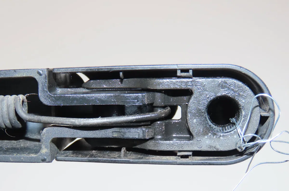 Bras essuie-glace arrière Opel ASTRA H GTC (A04) 1.6 (l08) (2005-2010) occasion