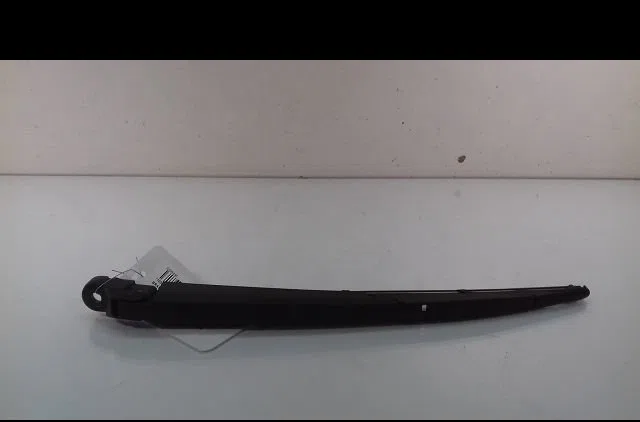 Bras essuie-glace arrière Opel ASTRA J GTC 2.0 cdti (08) (2011-2015) occasion
