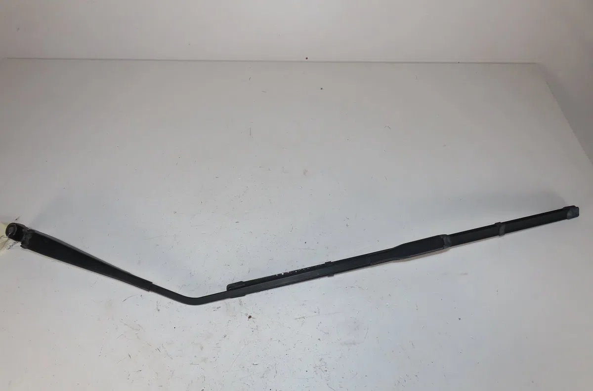 Bras essuie-glace arrière Opel INSIGNIA A (G09) 2.0 cdti (68) (2008-2017) occasion