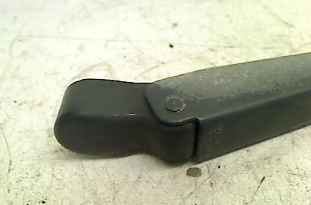 Bras essuie-glace arrière Peugeot 106 II (1A_, 1C_) 1.0 i (1996-2001) occasion