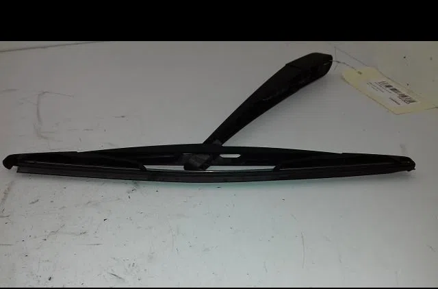 Bras essuie-glace arrière Peugeot 307 (3A-C) 2.0 16v (2000-2005) occasion