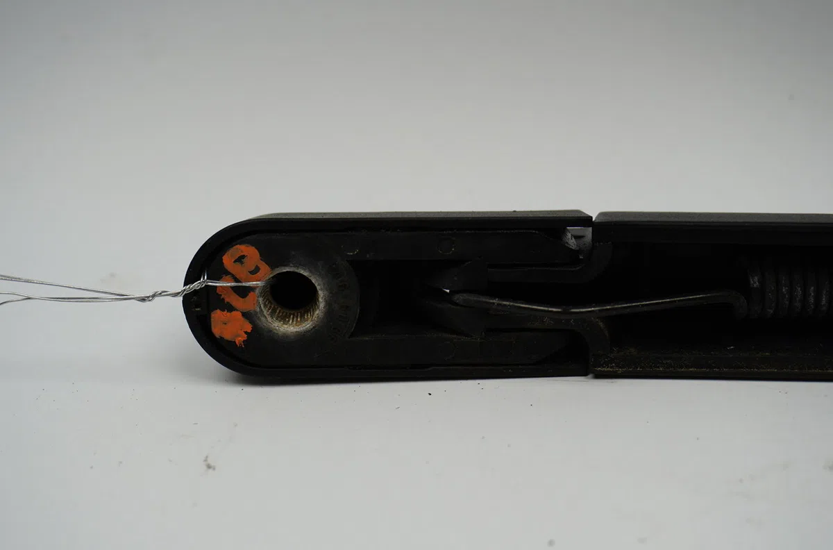 Bras essuie-glace arrière Renault CLIO II (BB_, CB_) 1.6 16v (bb01, bb0h, bb0t, bb14, bb1d, bb1r, bb2kl, bb3g... (1998-2