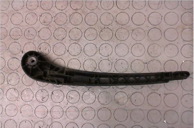 Bras essuie-glace arrière Renault CLIO III (BR0-1, CR0-1) 1.2 16v (2010-2014) occasion