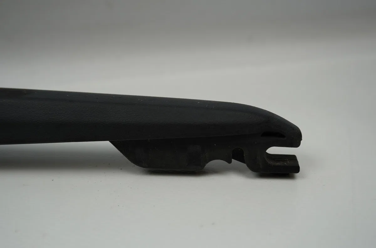 Bras essuie-glace arrière Renault LAGUNA II (BG0-1_) 2.0 16v (bg00, bg0k, bg0p, bg0w) (2002-2007) 5 portes occasion