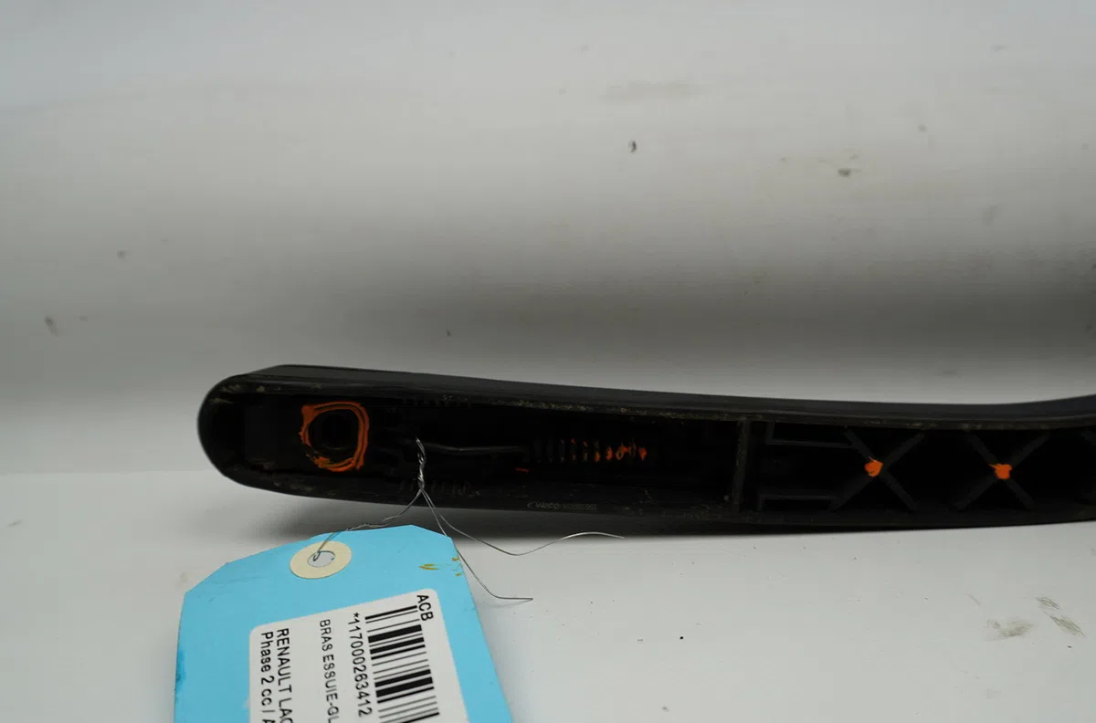 Bras essuie-glace arrière Renault LAGUNA II (BG0-1_) 2.0 16v (bg00, bg0k, bg0p, bg0w) (2002-2007) 5 portes occasion