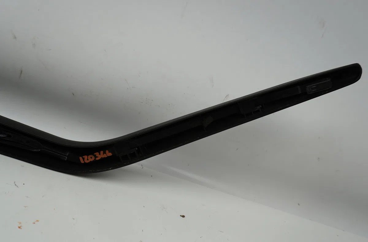 Bras essuie-glace arrière Renault MEGANE I (BA0-1_) 1.9 dti (ba1u) (2001-2003) occasion