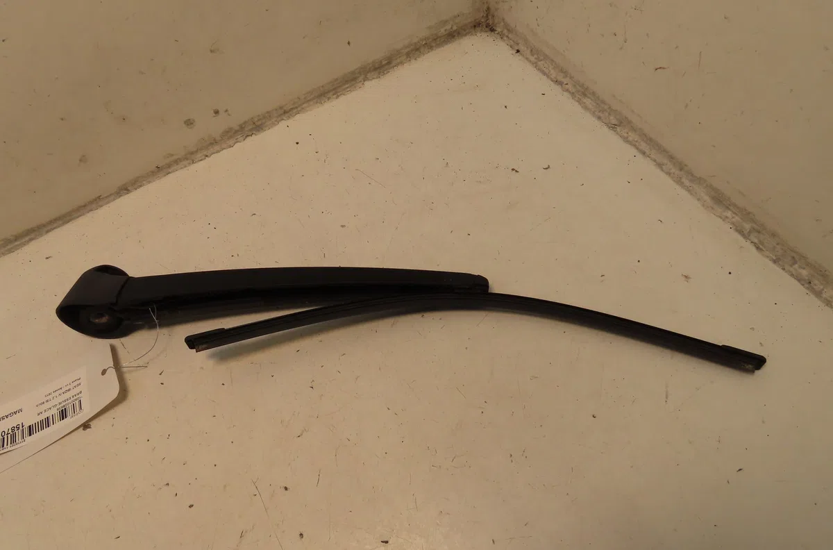 Bras essuie-glace arrière Seat IBIZA IV (6J5, 6P1) 1.2 tsi (2010-2012) occasion