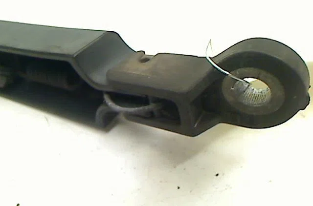 Bras essuie-glace arrière Seat TOLEDO III (5P2) 1.9 tdi (2004-2009) occasion