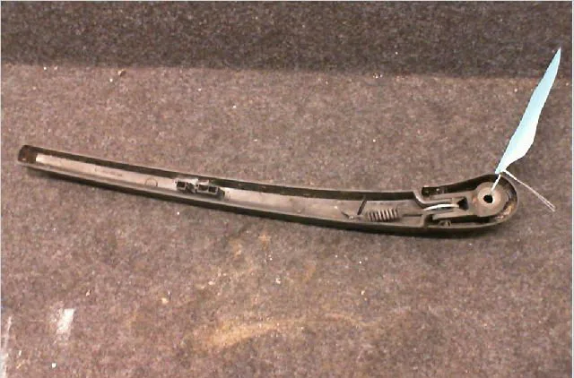 Bras essuie-glace arrière Seat TOLEDO III (5P2) 2.0 tdi 16v (2004-2009) occasion