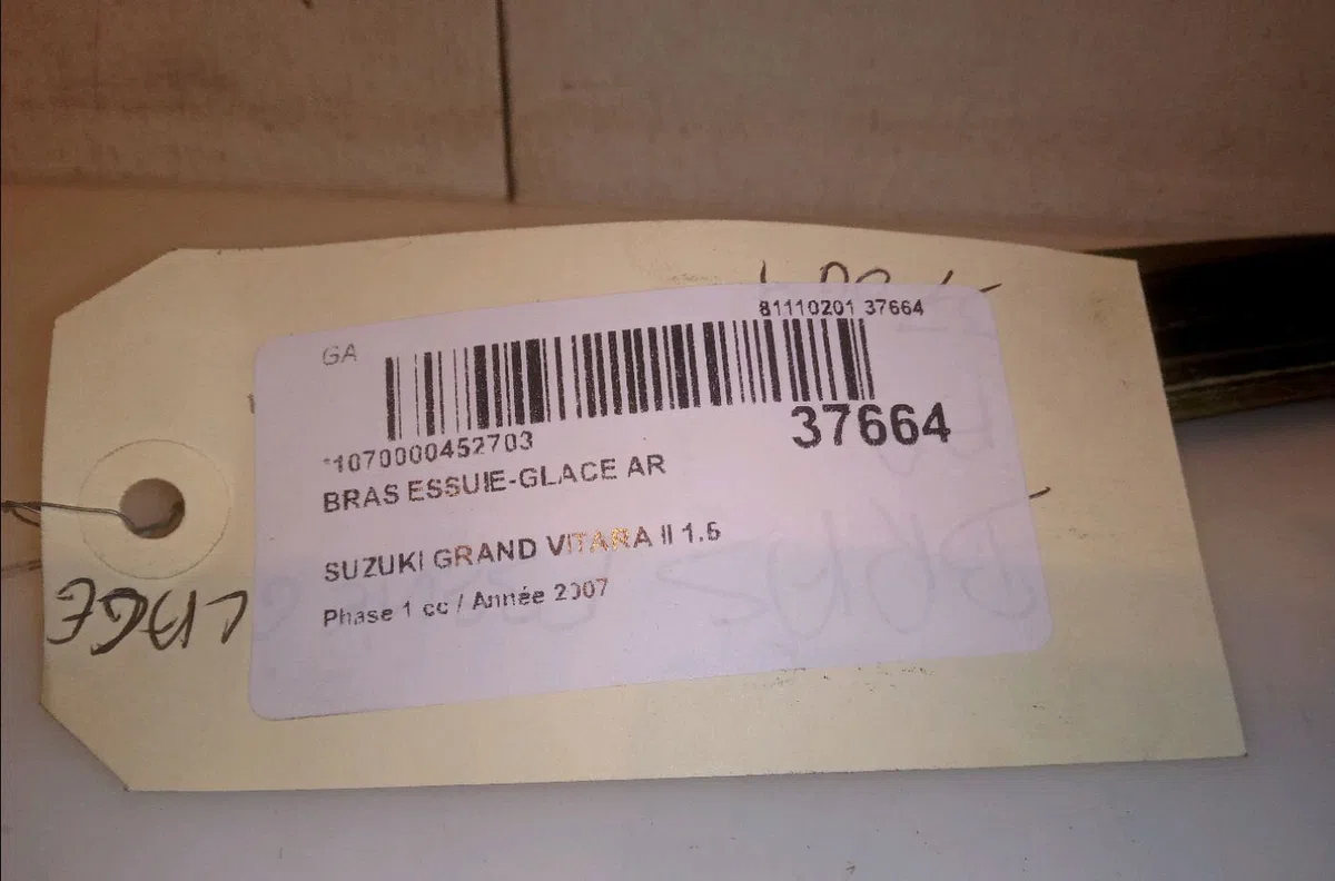 Bras essuie-glace arrière Suzuki GRAND VITARA II (JT, TE, TD) 1.6 traction intégrale (jb416) (2005-2015) occasion