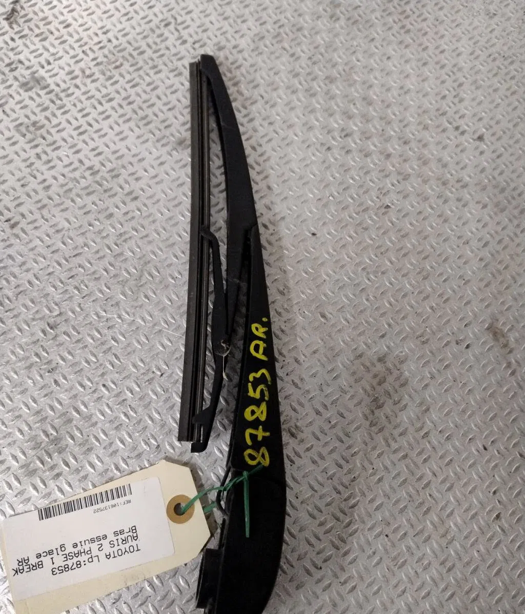 Bras essuie-glace arrière Toyota AURIS Break (_E18_) 1.8 hybrid (zwe186_) (2013-2018) occasion