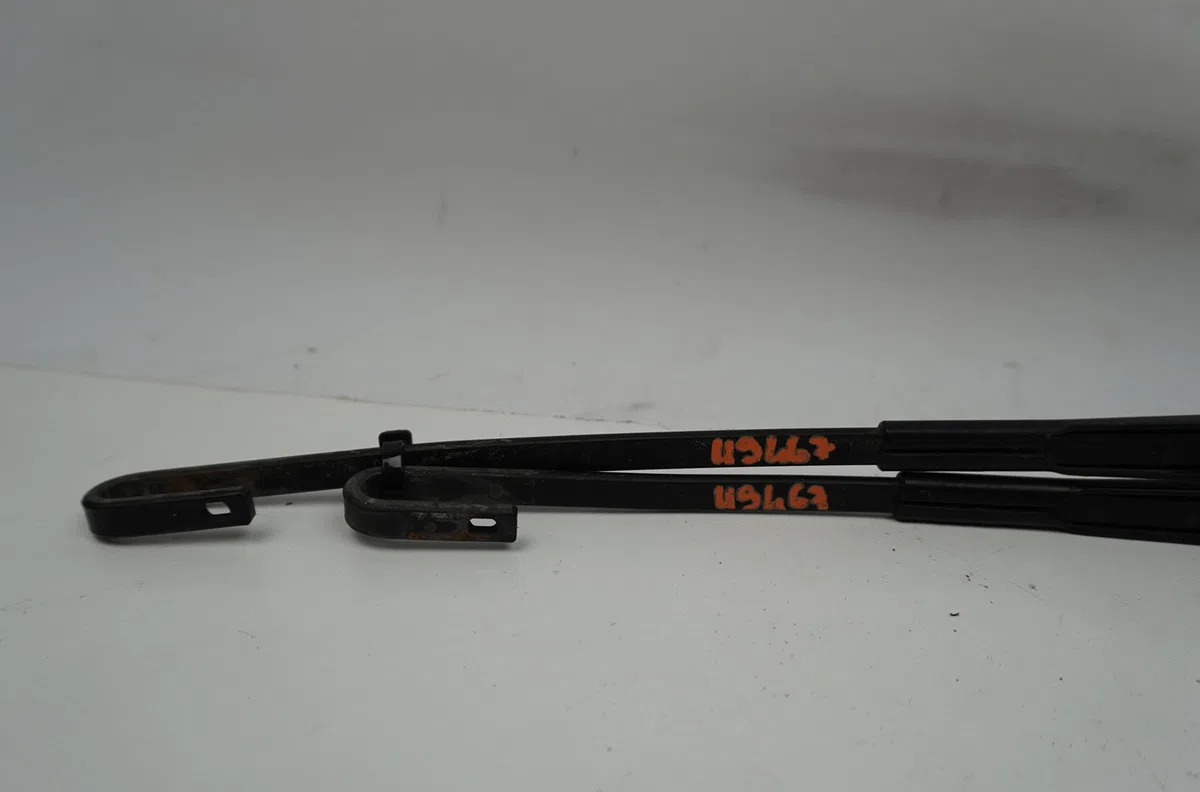 Bras essuie-glace avant Audi A4 B5 (8D2) 1.9 tdi (1995-2000) occasion