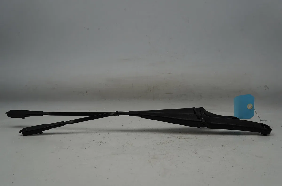 Bras essuie-glace avant Audi TT (8J3) 2.0 tfsi (2006-2010) occasion