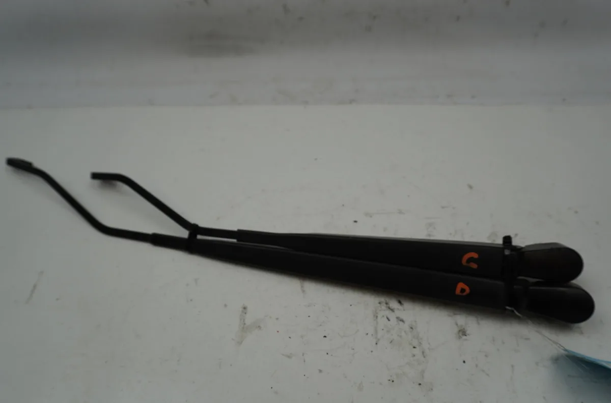 Bras essuie-glace avant Citroen C2 (JM_) 1.1 (2003-2012) 3 portes occasion