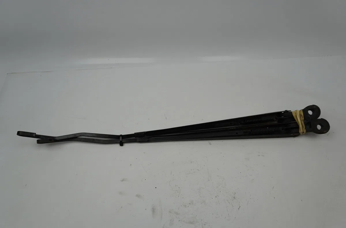 Bras essuie-glace avant Citroën XSARA PICASSO (N68) 2.0 hdi (1999-2011) 5 portes occasion