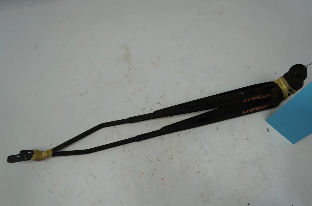 Bras essuie-glace avant Daihatsu SIRION (M1) 1.0 i 4wd (1999-2000) occasion