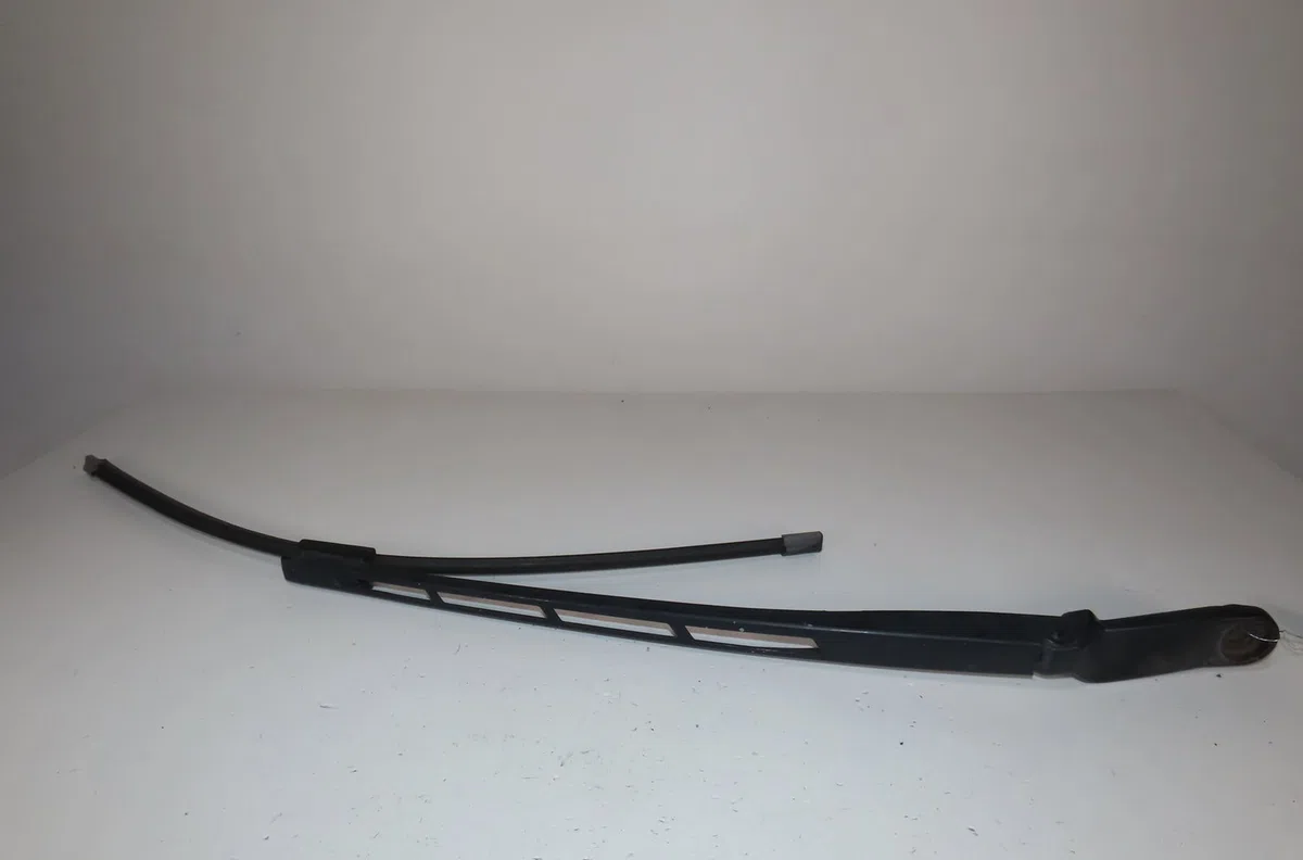 Bras essuie-glace avant droit Audi Q7 (4LB) 3.0 tdi quattro (2006-2008) occasion