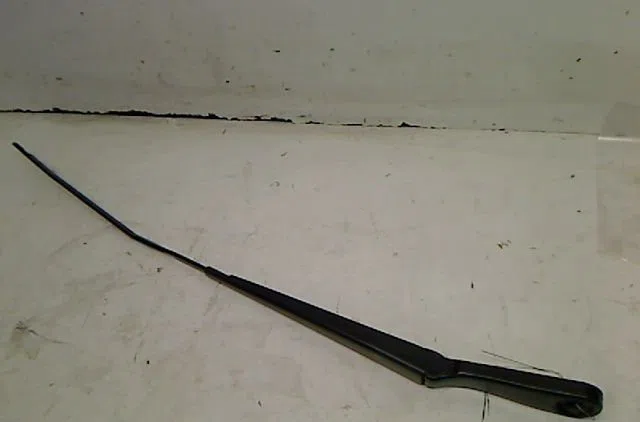 Bras essuie-glace avant droit Bmw 1 (F40) 118 d (2019) occasion