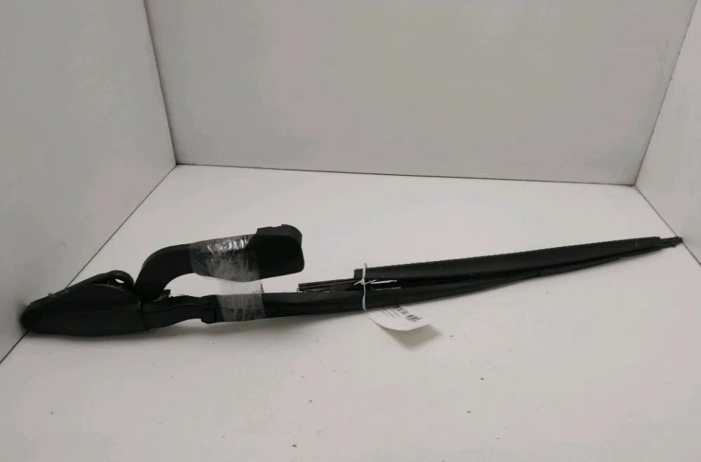 Bras essuie-glace avant droit Bmw 7 (E65, E66, E67) 730 ld (2005-2008) occasion