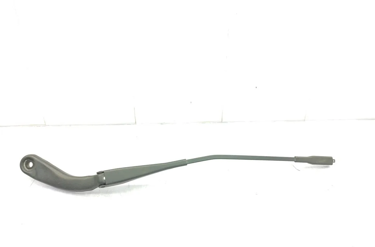 Bras essuie-glace avant droit BMW SERIE 1 F21 PHASE 1 occasion