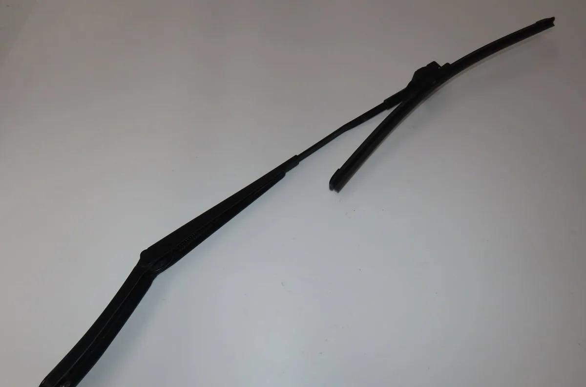 Bras essuie-glace avant droit Bmw X3 (F25) Xdrive 20 d (2010-2014) occasion