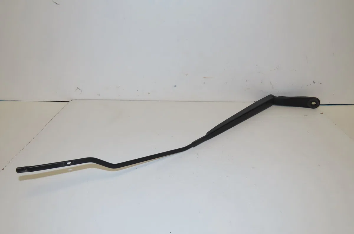 Bras essuie-glace avant droit Citroen C3 II (SC_) 1.0 vti 68 (2012) 5 portes occasion