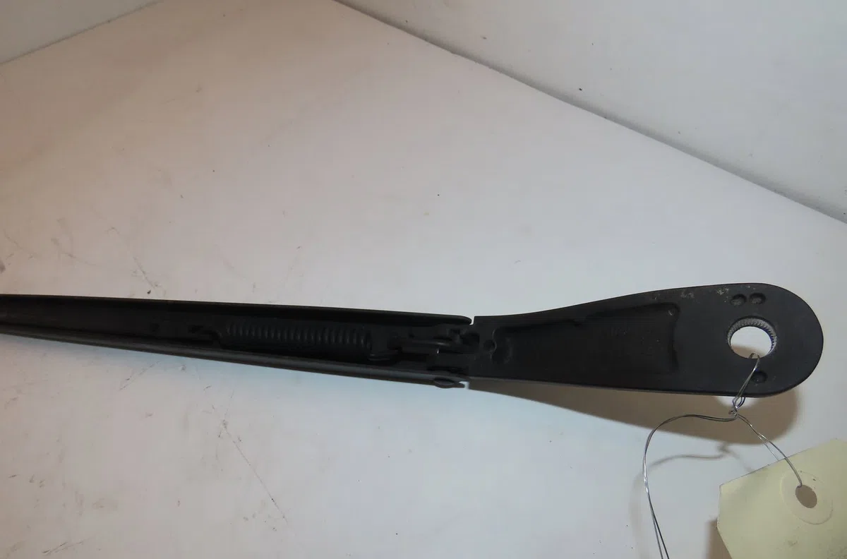 Bras essuie-glace avant droit Citroën C3 II (SC_) 1.6 hdi (2009-2016) 5 portes occasion